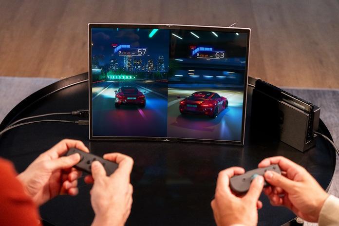 ZenScreen Fold OLED MQ17QH